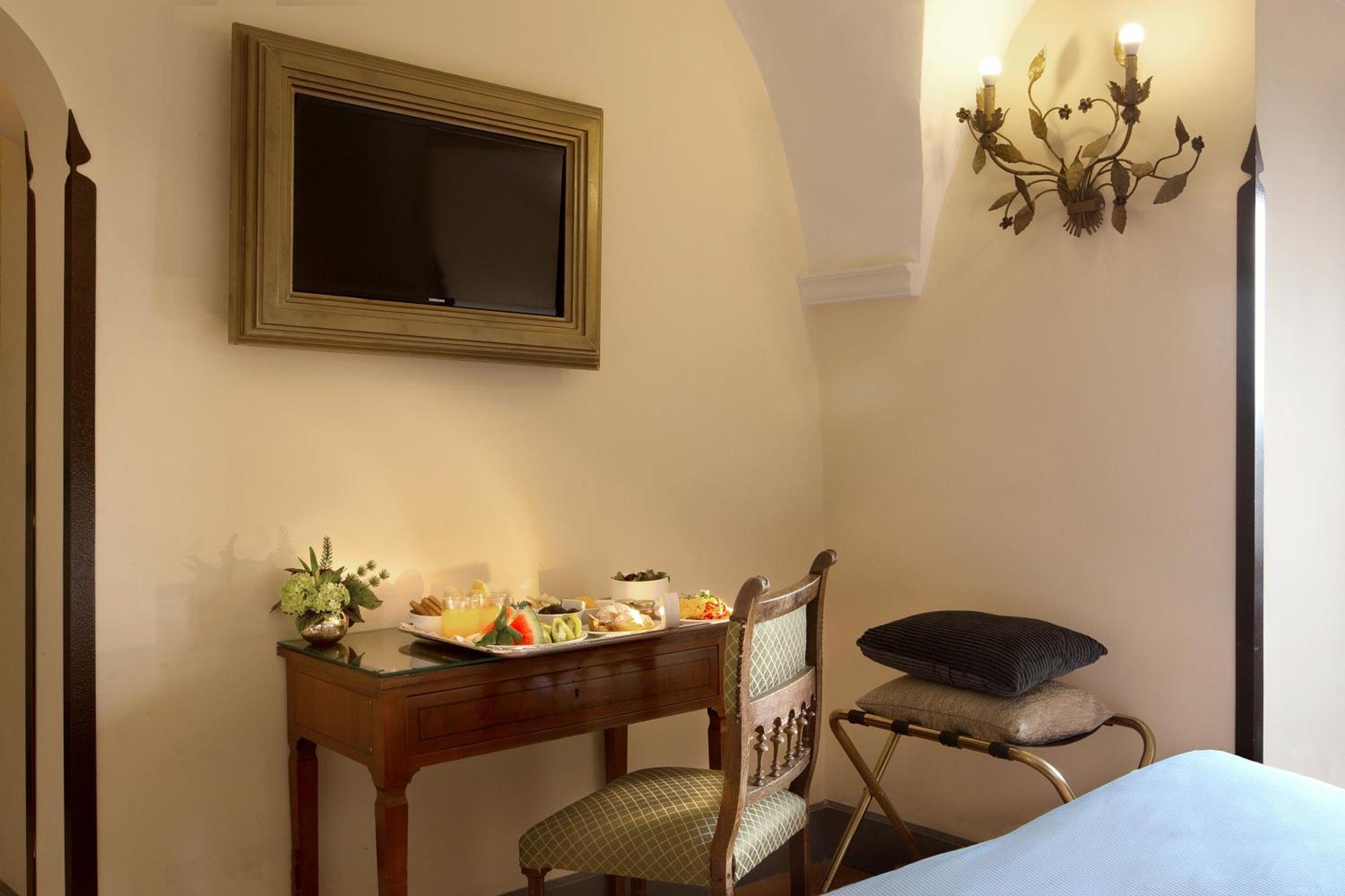 Hotel San Francesco al Monte Napoli Esterno foto