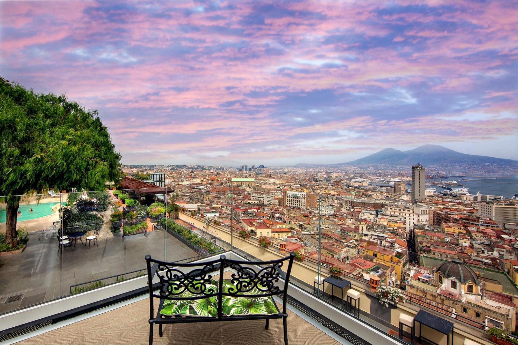 Hotel San Francesco al Monte Napoli Esterno foto